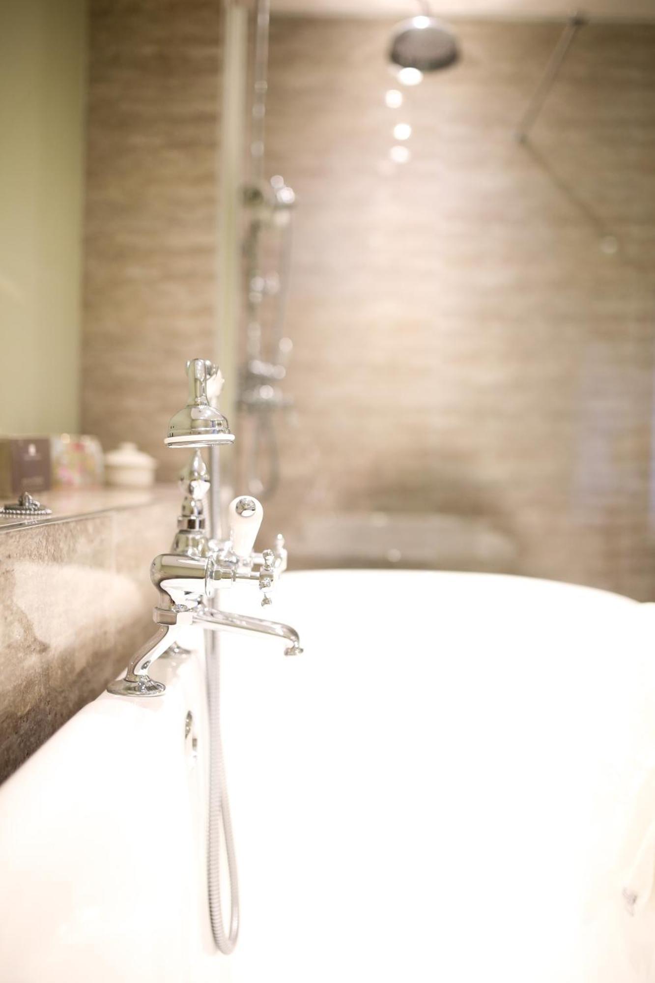 Ockenden Manor Hotel & Spa Cuckfield Rom bilde