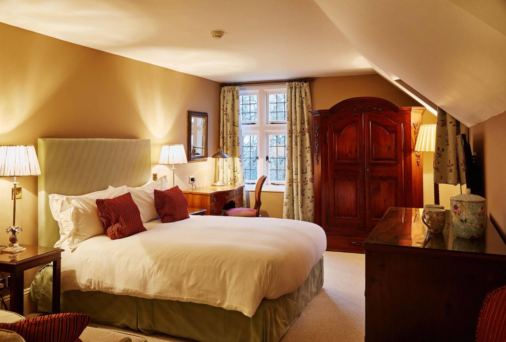 Ockenden Manor Hotel & Spa Cuckfield Eksteriør bilde