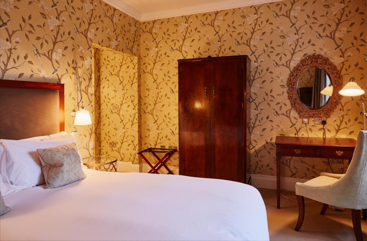 Ockenden Manor Hotel & Spa Cuckfield Eksteriør bilde
